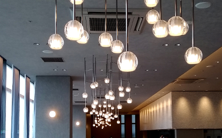 店舗の照明　画像